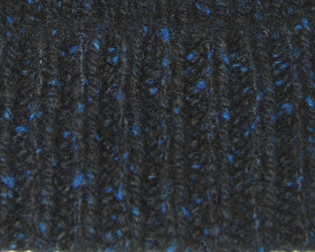 Johnstons of Elgin(ジョンストンズ)” カシミアネップニットキャップ