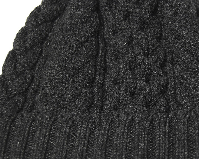 Johnstons of Elgin(ジョンストンズ) カシミアケーブルニットキャップ Cashmere Beanie Aran