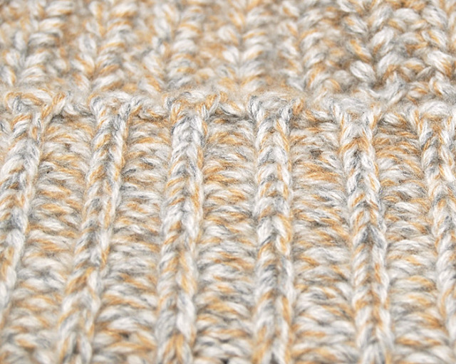 イギリス Johnstons of Elgin(ジョンストンズ) カシミアリブニット