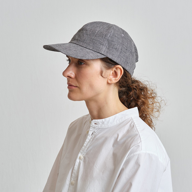 NINE TAILOR(ナインテイラー)　リネンキャップ　Larch Cap? 