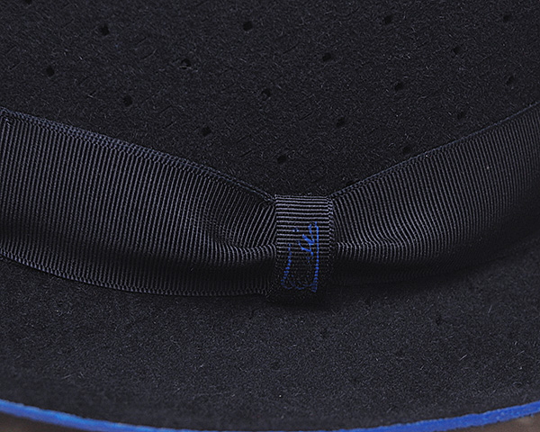 イタリア”TESI(テシ)""パンチング加工ファーフエルト中折れ帽 