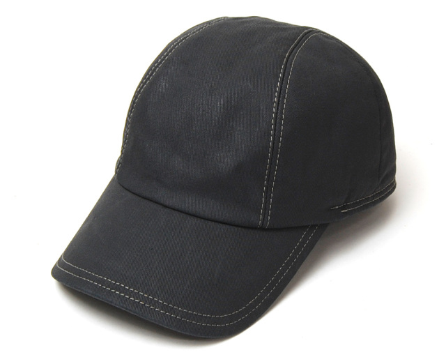 ”WIGENS(ヴィーゲン)”耳当て付きコーティングコットンキャップ Baseball Cap