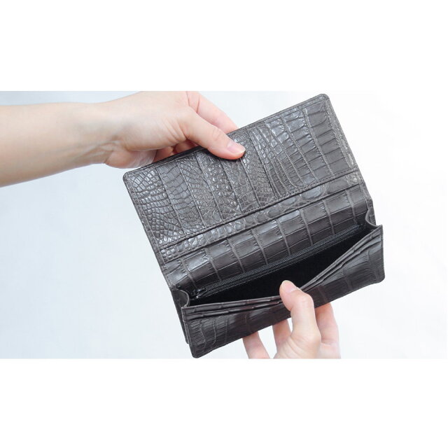 ナイルクロコダイル革 定番の通しマチ 長財布（小銭入れあり） | 手