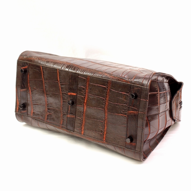 エキゾチックレザーアイテム