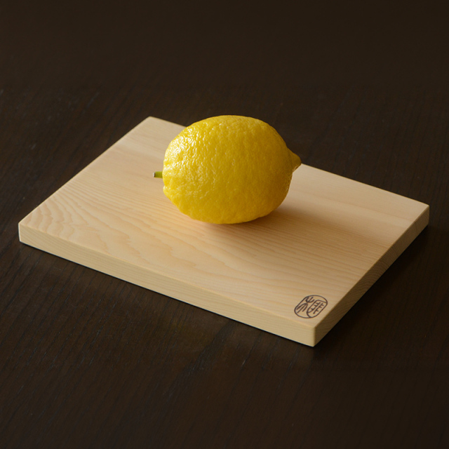 榧の木のまな板／本榧まな板 【榧工房 かやの森】