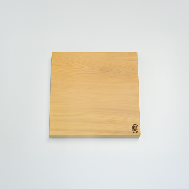 訳あり】本榧まな板 正方形（24×24×3cm） ki90105の通販【榧工房 