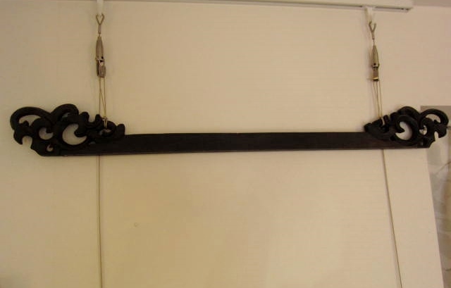 イカットハンガー70（全長70cm×1.5cm／アラベスク／ブラック）IH002