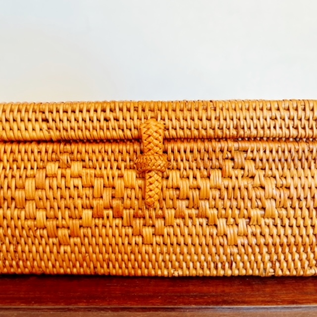 ティッシュやウェットティッシュ、マスクの収納にどうぞ！ アタ製ふた