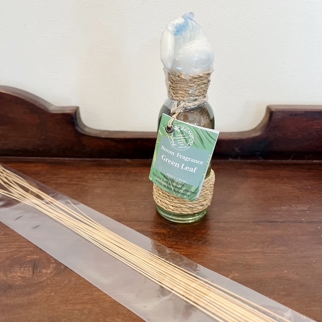 バリ島の自然な香りのルームフレグランス（5種類：フランジパニ