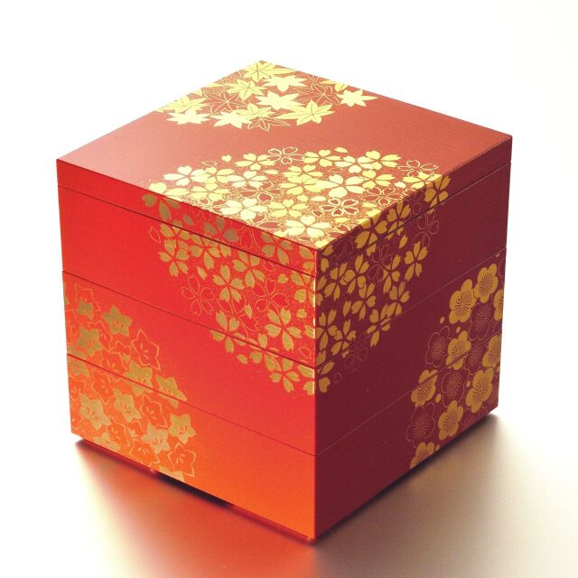 日本の美しい四季を楽しむ御重箱