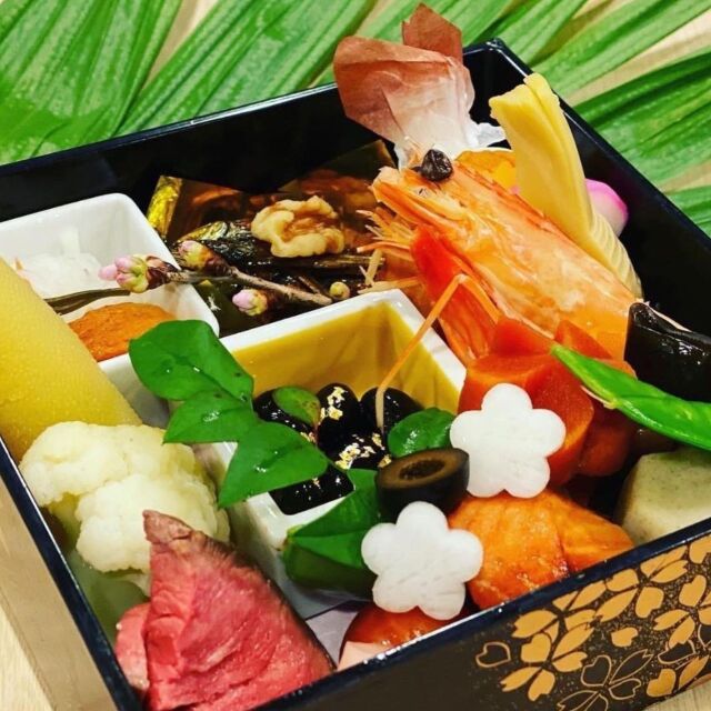 日本の美しい四季を楽しむお重箱