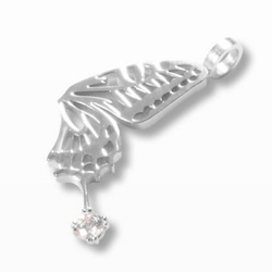 【極小】アゲハチョウペンダントトップ　キュービックジルコニア付（シルバー）