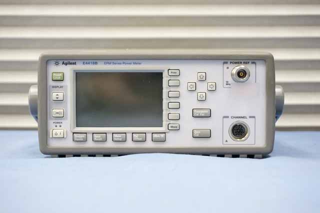 中古 アジレント RFパワーメータ E4418B (管理番号：4G-1042