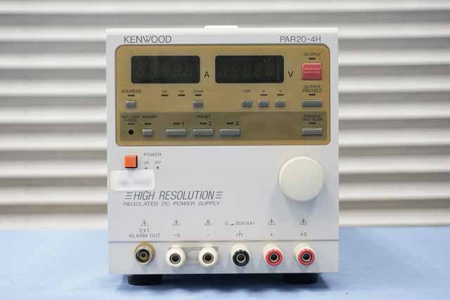 中古　ケンウッド　直流安定化電源　PAR20-4H　(管理番号：UKK-00167)　