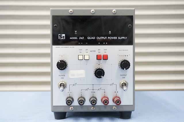 中古　昭和電子工業　4出力直流安定化電源　342　(管理番号：UKK-01241)