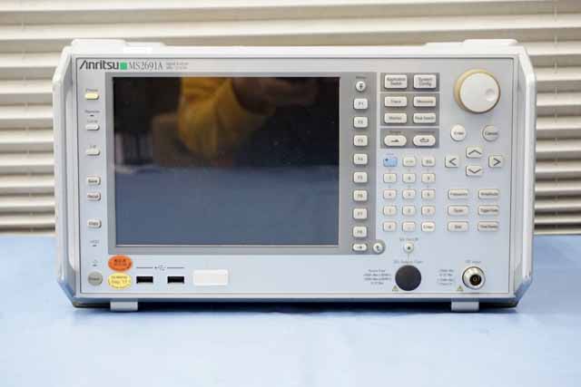 中古　アンリツ　シグナルアナライザ　MS2691A　 (管理番号：UKK-09110)