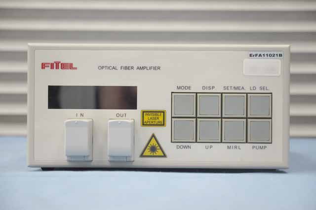 中古　古河電工　光ファイバアンプ　ErFA11021B　(管理番号：UKK-10096)