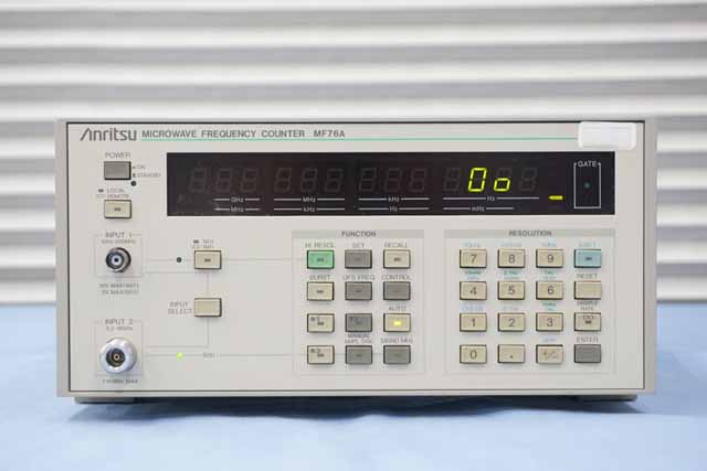 中古　アンリツ　マイクロ波周波数カウンタ　MF76A　(管理番号：UKK-10821)