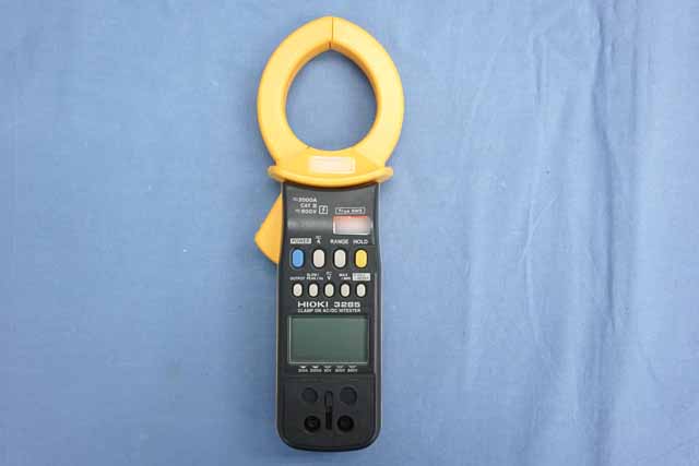 中古　日置電機　AC/DCクランプテスタ　3285　(管理番号：UKK-11681)