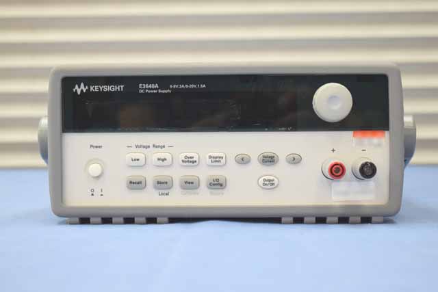 中古 キーサイト 直流安定化電源 E3640A (管理番号：UKK-12014) 計測器