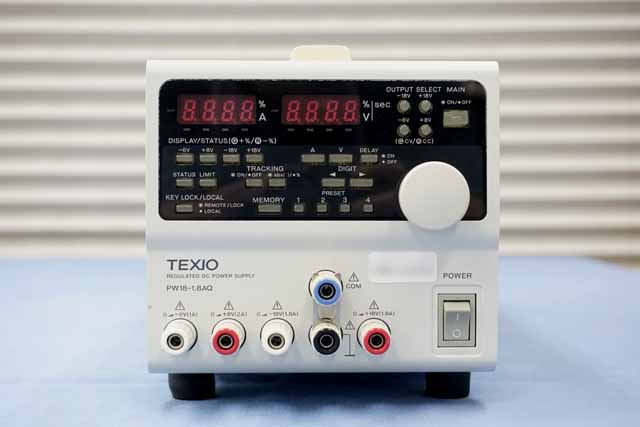 低雑音安定化電源　KENWOOD PW18-1.8Q 整備済 PW18-1.8AQ 多出力直流安定化電源 PW-Aシリーズ 1台 テクシオ