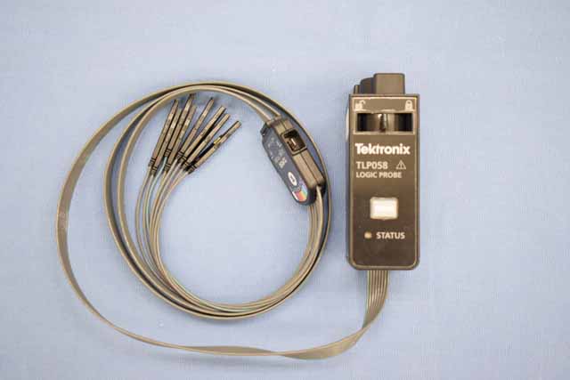 中古　テクトロニクス　Flex Channel ロジックプローブ　TLP058　(管理番号：UKK-12259)