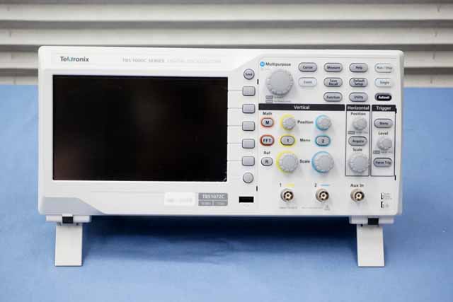 中古　テクトロニクス　デジタルオシロスコープ　TBS1072C　(管理番号：UKK-12558)
