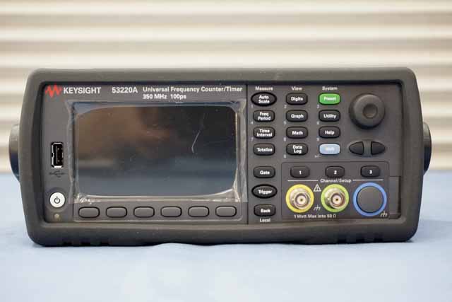中古　キーサイト　ユニバーサルカウンタ　53220A　(管理番号：UKK-12603)