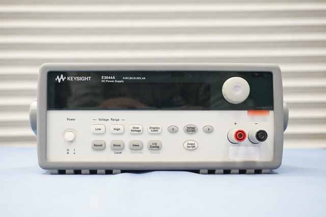 中古　キーサイト　直流安定化電源　E3644A　 (管理番号:UKK-12816)