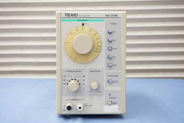 中古　テクシオ　低周波発振器　AG-204E　(管理番号：UKK-12856)