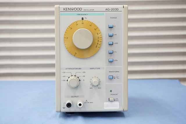 中古　テクシオ　低周波発振器　AG-203D　(管理番号：UKK-12858)