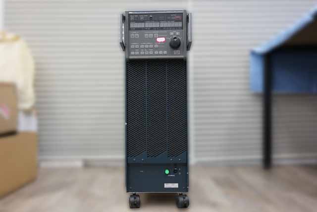 中古　エヌエフ回路設計ブロック　プログラマブル交流電源　ES2000S(単相マスタ)　(管理番号：UKK-12925)
