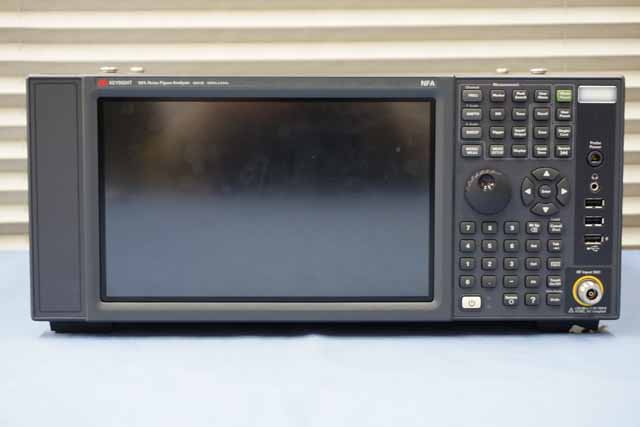 中古　キーサイト　ノイズ・フィギュア・アナライザ　N8973B　(管理番号：UKK-12980）