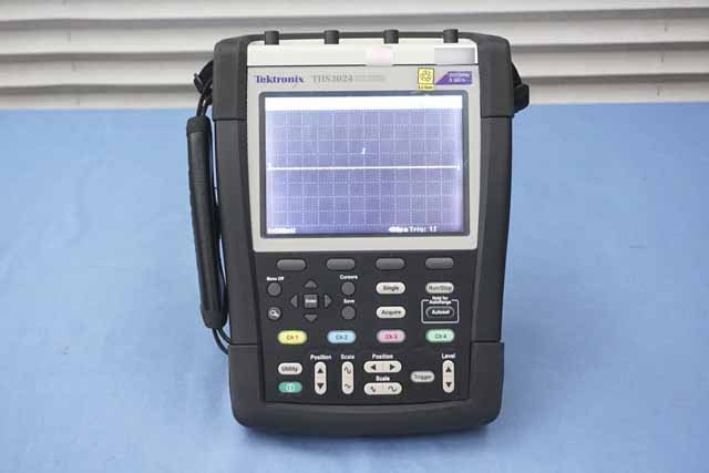 中古　テクトロニクス　デジタルオシロスコープ　THS3024　(管理番号：UKK-13013)