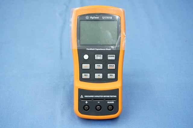 【未使用】中古　アジレント　キャパシタンス・メータ　U1701B　(管理番号：R900Z-U1701B)