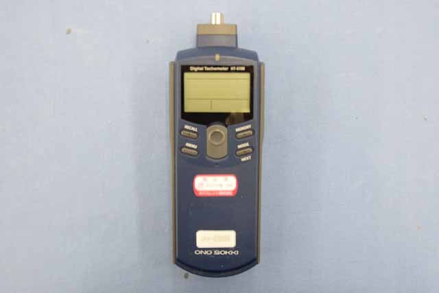 中古　小野測器　デジタルタコメーター　HT-6100　 (管理番号：UKK-03058)