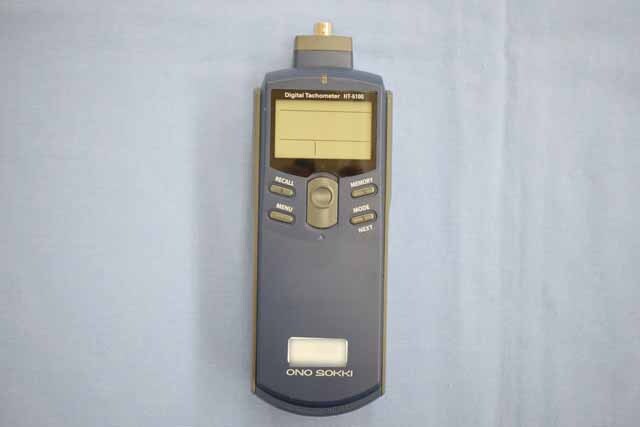 中古　小野測器　デジタルタコメーター　HT-6100　 (管理番号：UKK-03060)