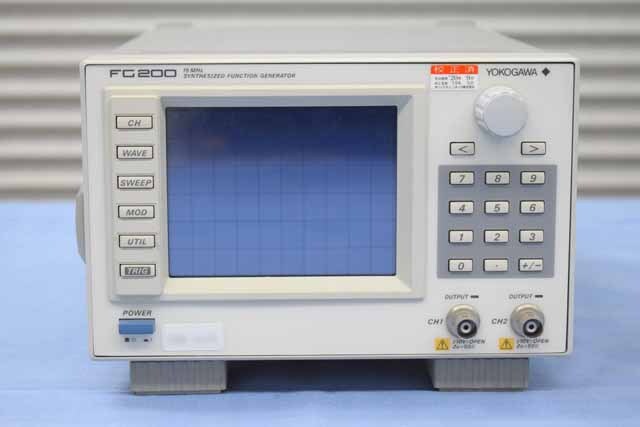 中古　横河電機　ファンクション・ジェネレータ　FG220 (706112)　(管理番号：UKK-11091)