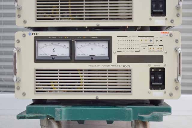 【 値下げしました 】　エヌエフ回路設計ブロック　電力増幅器　4502　(管理番号：UKK-11199)