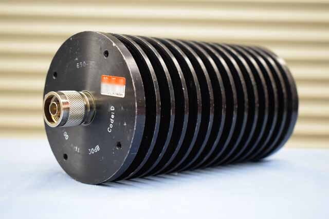 中古　MECA Electronics　固定アッテネータ　690-30-1　(管理番号：UKK-11310)