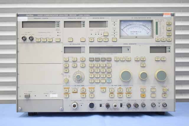 中古　アンリツ　ラジオコミュニケーションアナライザ　MS555B　(管理番号：UKK-11356)