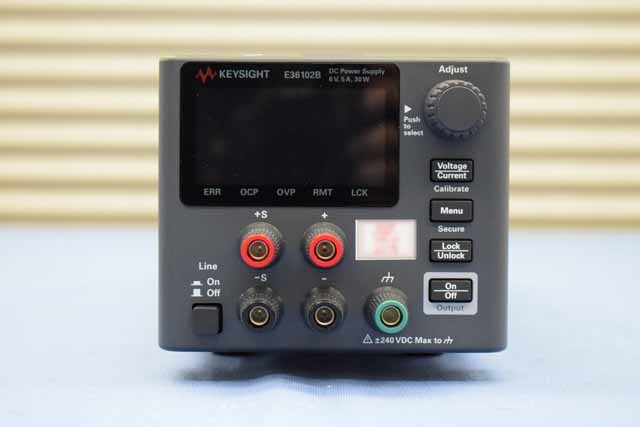中古　キーサイト　直流安定化電源　E36102B　(管理番号：UKK-11800)