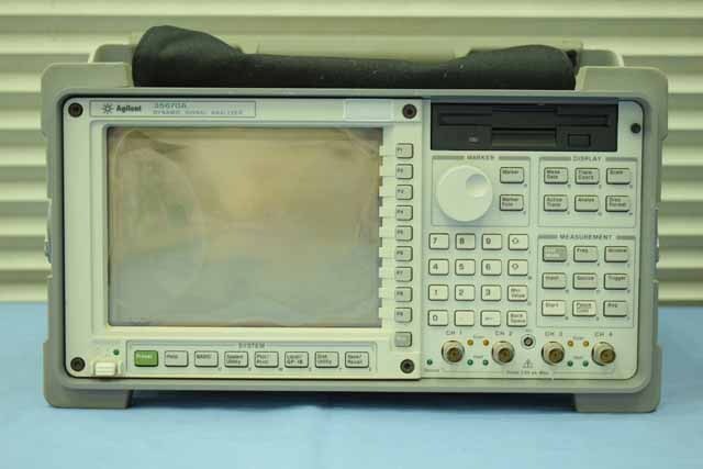 中古　アジレント　ダイナミックシグナルアナライザ　35670A　(管理番号：UKK-12123）