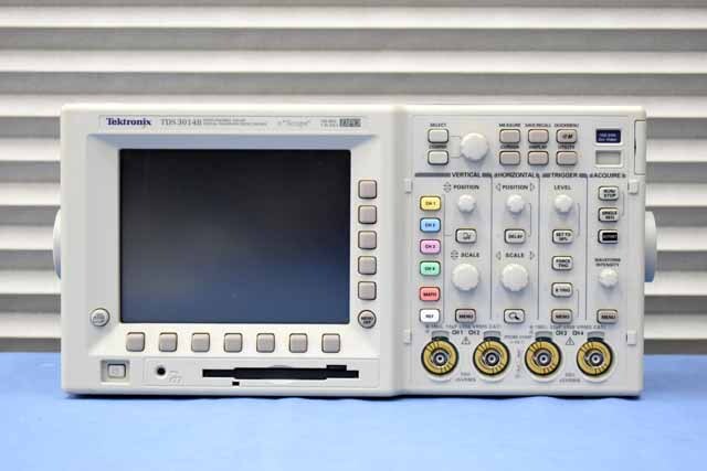 Tektronixプローブ P3010 太い