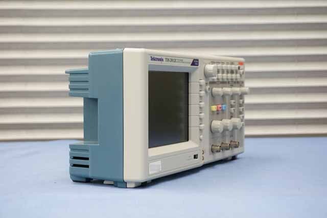 中古 テクトロニクス デジタル・オシロスコープ TDS2012C (管理