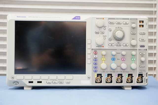 中古　テクトロニクス　デジタルオシロスコープ　DPO4034B　(管理番号：UKK-12561)