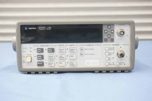 中古　アジレント　周波数カウンタ　53181A　(管理番号：UKK-12623)