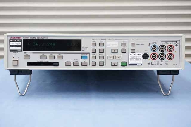 中古　アドバンテスト　8桁半デジタルマルチメータ　R6581T　(管理番号：UKK-13007)