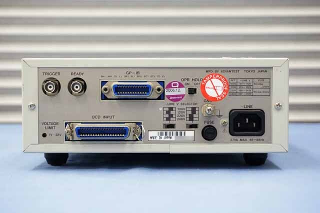 ADVANTEST R6142改 DC電圧/電流発生器 プログラマブル 直流電圧/電流発生器 R6142 ADC (アドバンテスト