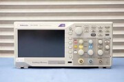 中古　テクトロニクス　デジタルオシロスコープ　TBS1072B　(管理番号：UKK-12554)
